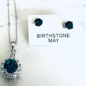 Fashion Jewelry Round Cut faux Emerald Necklace with post earrings